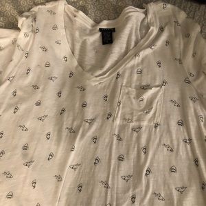 Torrid shark V-neck tee